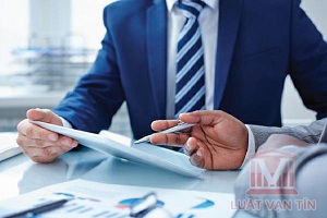 Nên thành lập doanh nghiệp hay hộ kinh doanh?